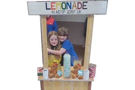 local girls raise funds for JDRF