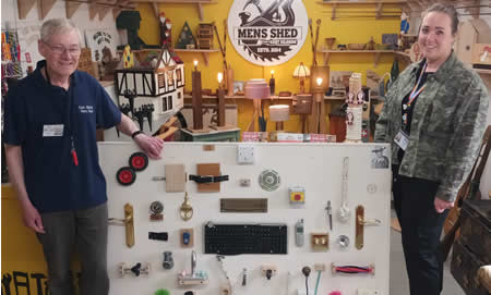 mens shed twiddle board